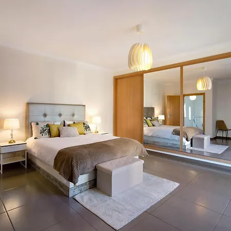 By Vi Holiday home *